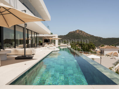 Villa Horizonte - with Panoramic Views in Monte Mayor, Benahavís