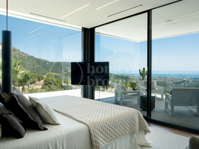 Villa Horizonte - with Panoramic Views in Monte Mayor, Benahavís
