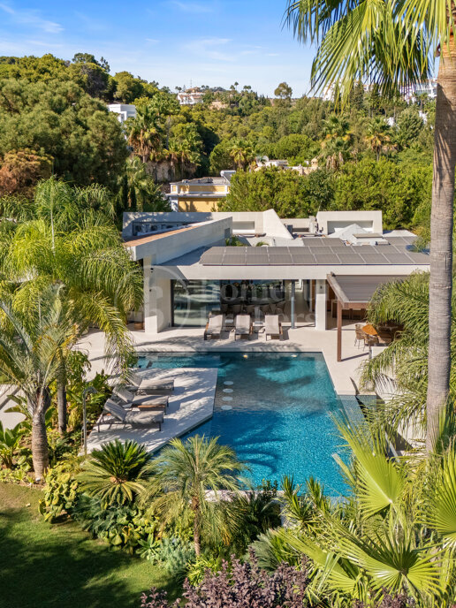 Villa Las Chapas - Contemporary Villa in Las Chapas