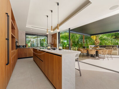 Villa Las Chapas – Modern villa i Las Chapas