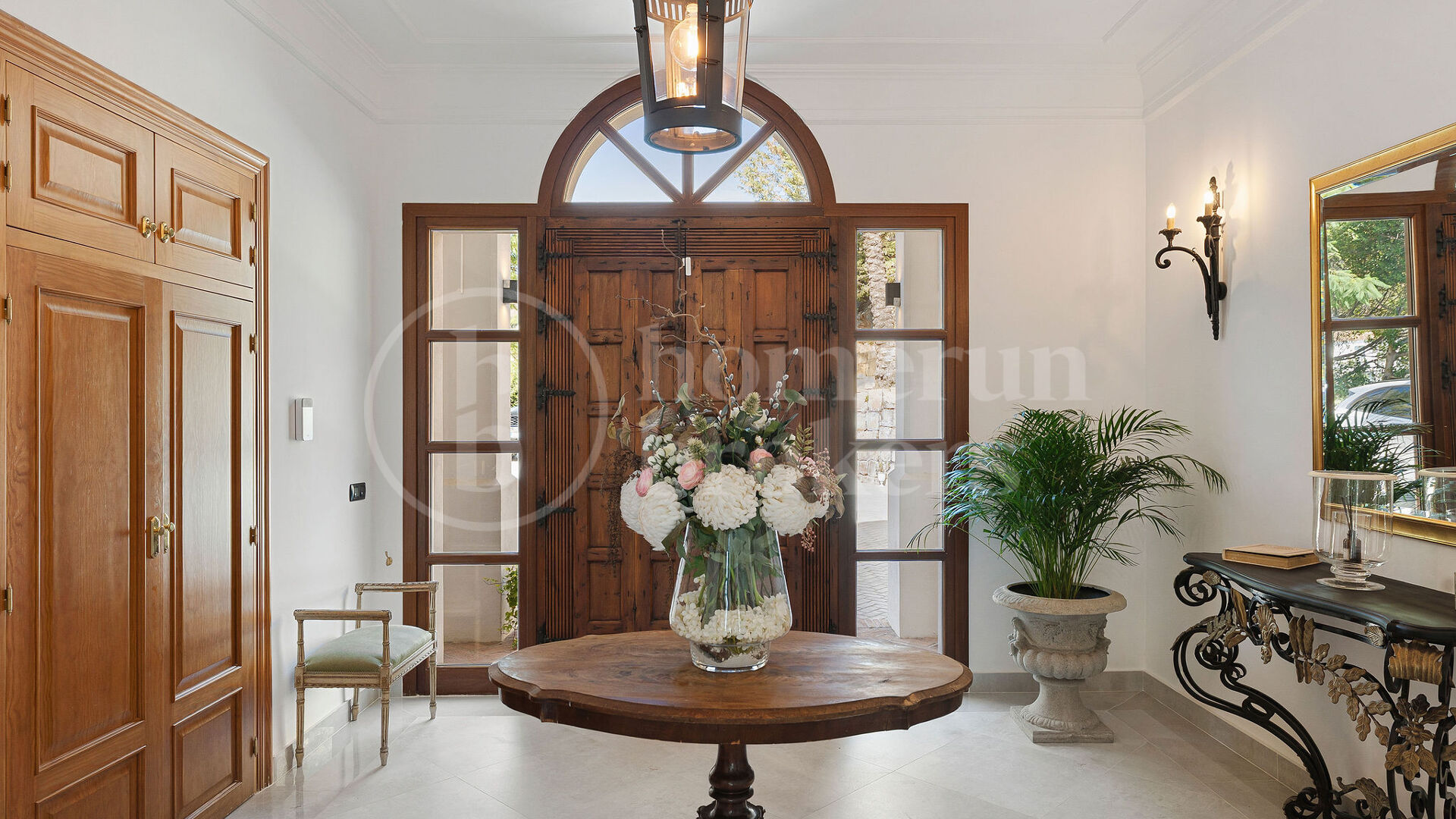Villa Las Palmeras – Klassisk och Elegant i El Madroñal, Benahavís