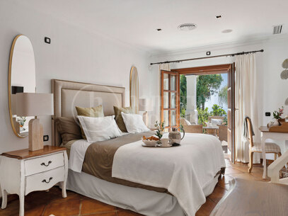 Villa Las Palmeras – Classic Elegant El Madroñal, Benahavis