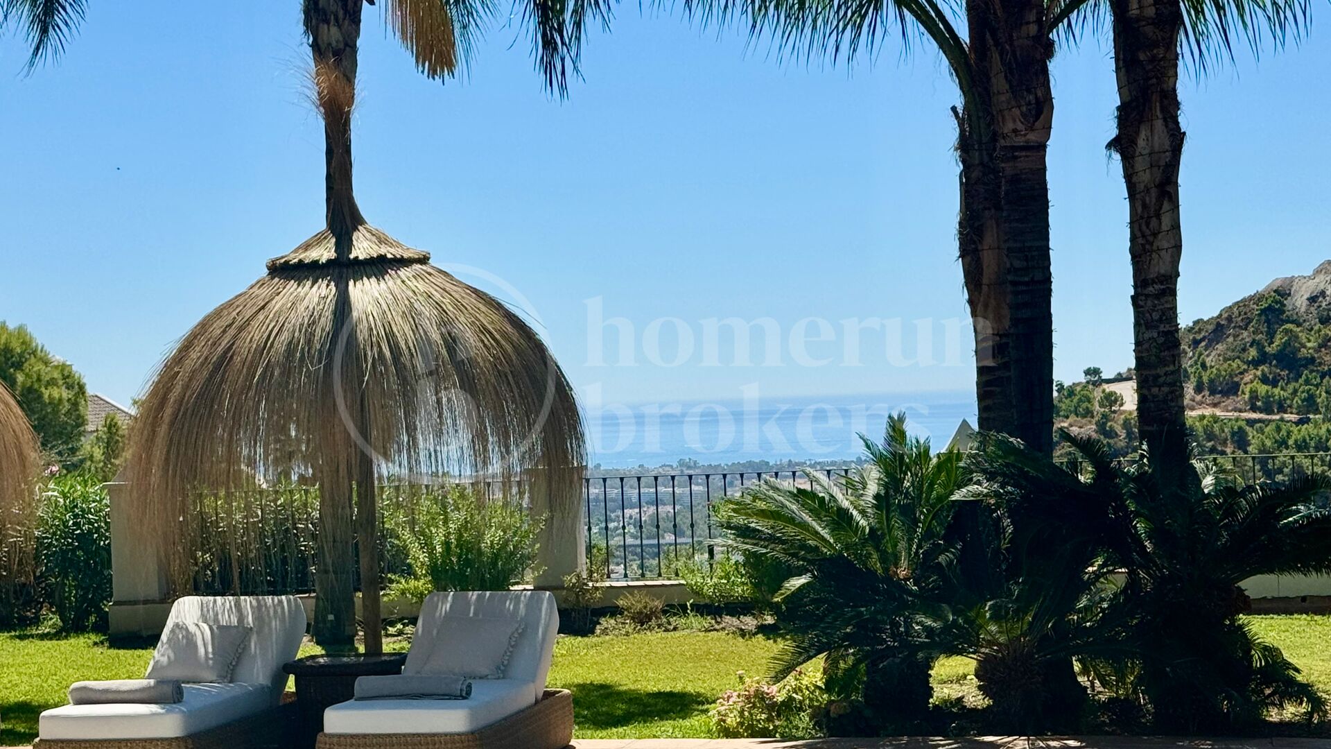 Villa Las Palmeras – Klassisk och Elegant i El Madroñal, Benahavís