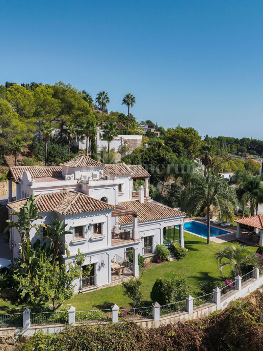 Villa Las Palmeras – Klassisk och Elegant i El Madroñal, BenahavÃs