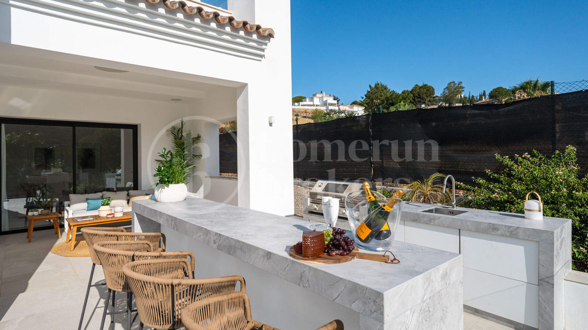 Villa Andrea - Frontline Golf Contemporary Villa in Santa Maria Golf, Elviria