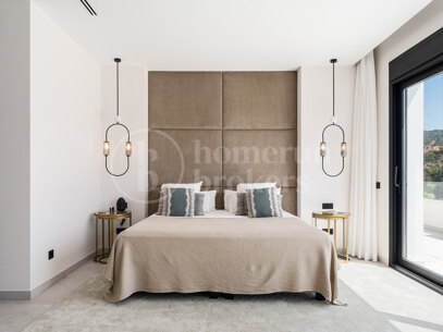 Villa Andrea - Frontline Golf Contemporary Villa in Santa Maria Golf, Elviria