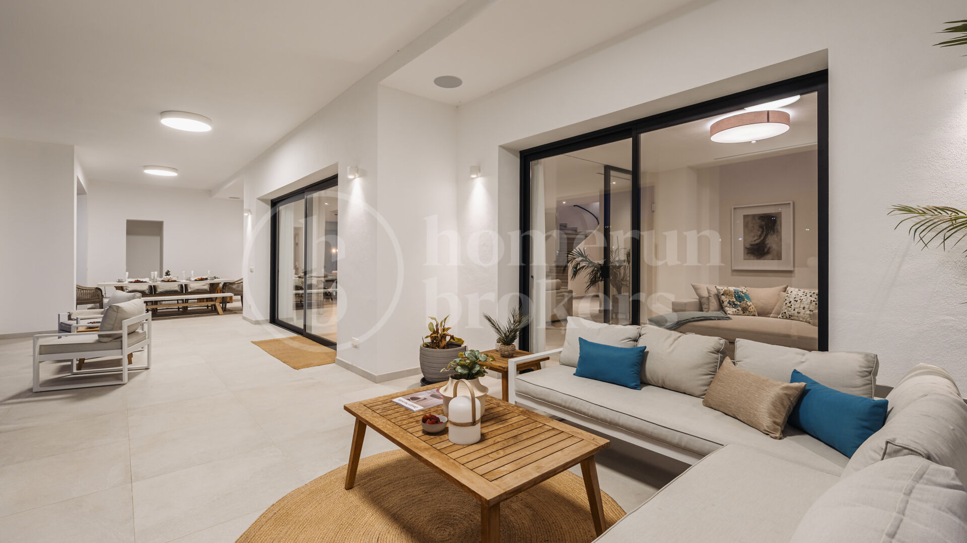 Villa Andrea - Frontline Golf Contemporary Villa in Santa Maria Golf, Elviria