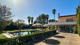 Expansive Country Estate with Tennis Court, Pool & Endless Potential near Inca