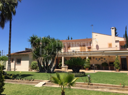 Expansive Country Estate with Tennis Court, Pool & Endless Potential near Inca