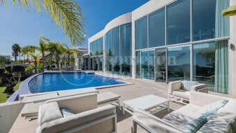 Villa Mariana – Exclusive Luxury in the Heart of Benahavís