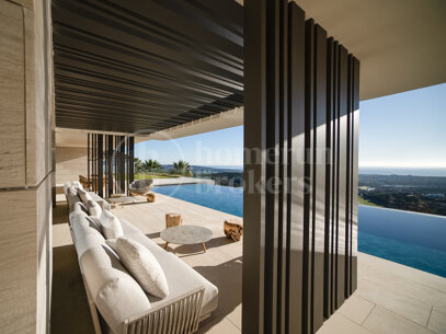 Villa Panoramah - Fantastiska Havsutsikter Till Salu i La Reserva, Sotogrande