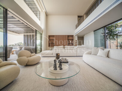 Villa Panoramah - Fantastiska Havsutsikter Till Salu i La Reserva, Sotogrande