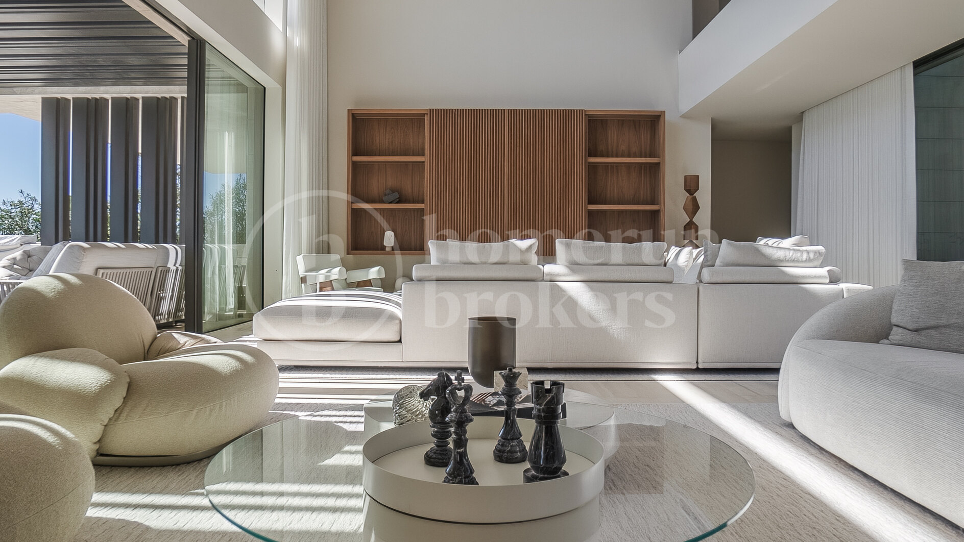 Villa Panoramah - Fantastiska Havsutsikter Till Salu i La Reserva, Sotogrande