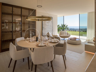 Villa Panoramah - Fantastiska Havsutsikter Till Salu i La Reserva, Sotogrande