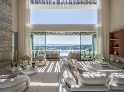 Villa Panoramah - Fantastiska Havsutsikter Till Salu i La Reserva, Sotogrande