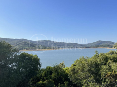 Finca Castellar – Med privat strand- och sjöaccess nära Castellar de la Frontera