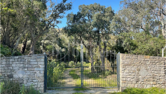 Finca Castellar - with Private Beach Lake Access Near Castellar de la Frontera