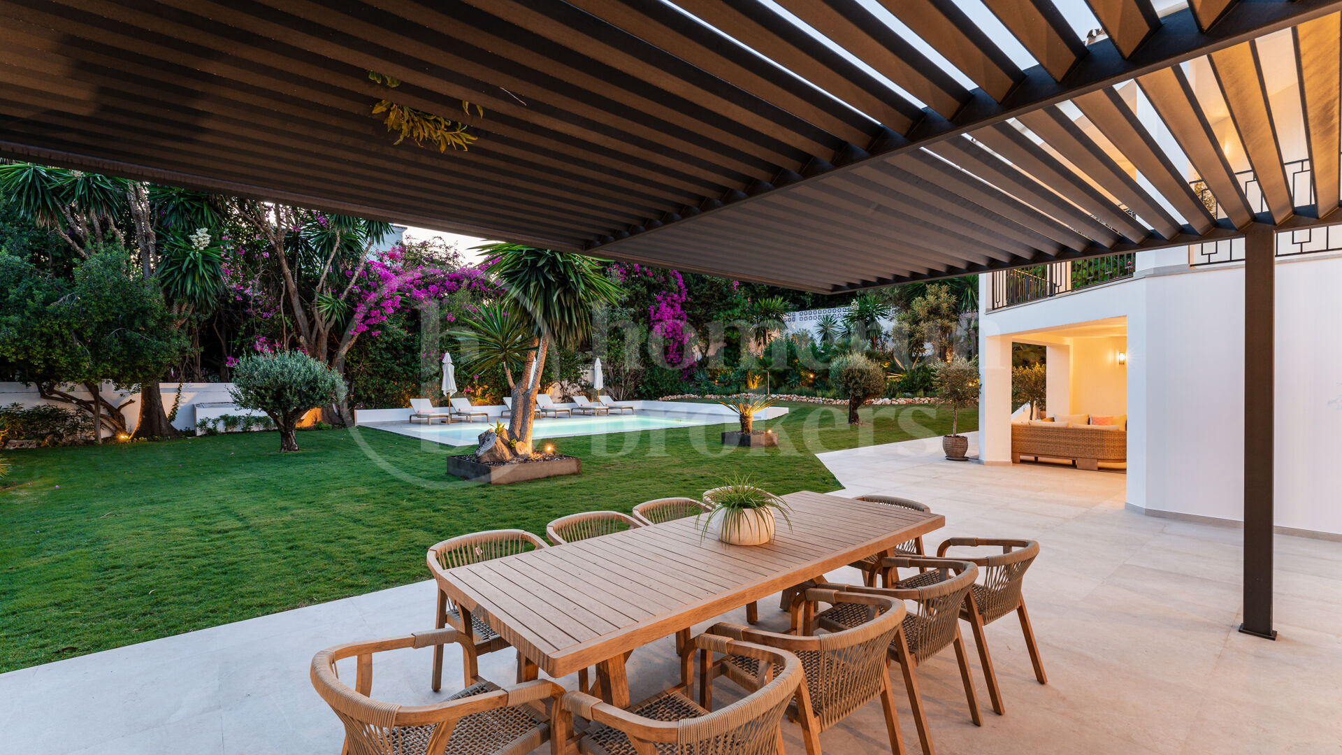 Villa Zéphire - Lyxig renoverad villa med havsutsikt i Marbella Golden Mile