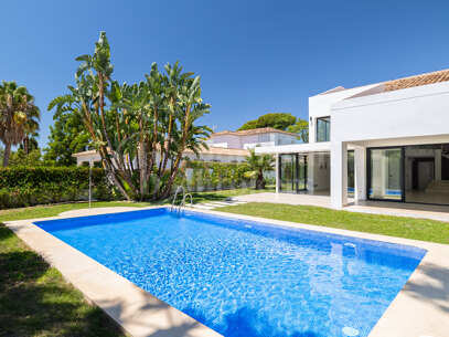 Villa Telva – Modern villa med fyra sovrum i San Pedro de Alcantara