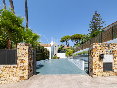 Villa Telva – Modern villa med fyra sovrum i San Pedro de Alcantara