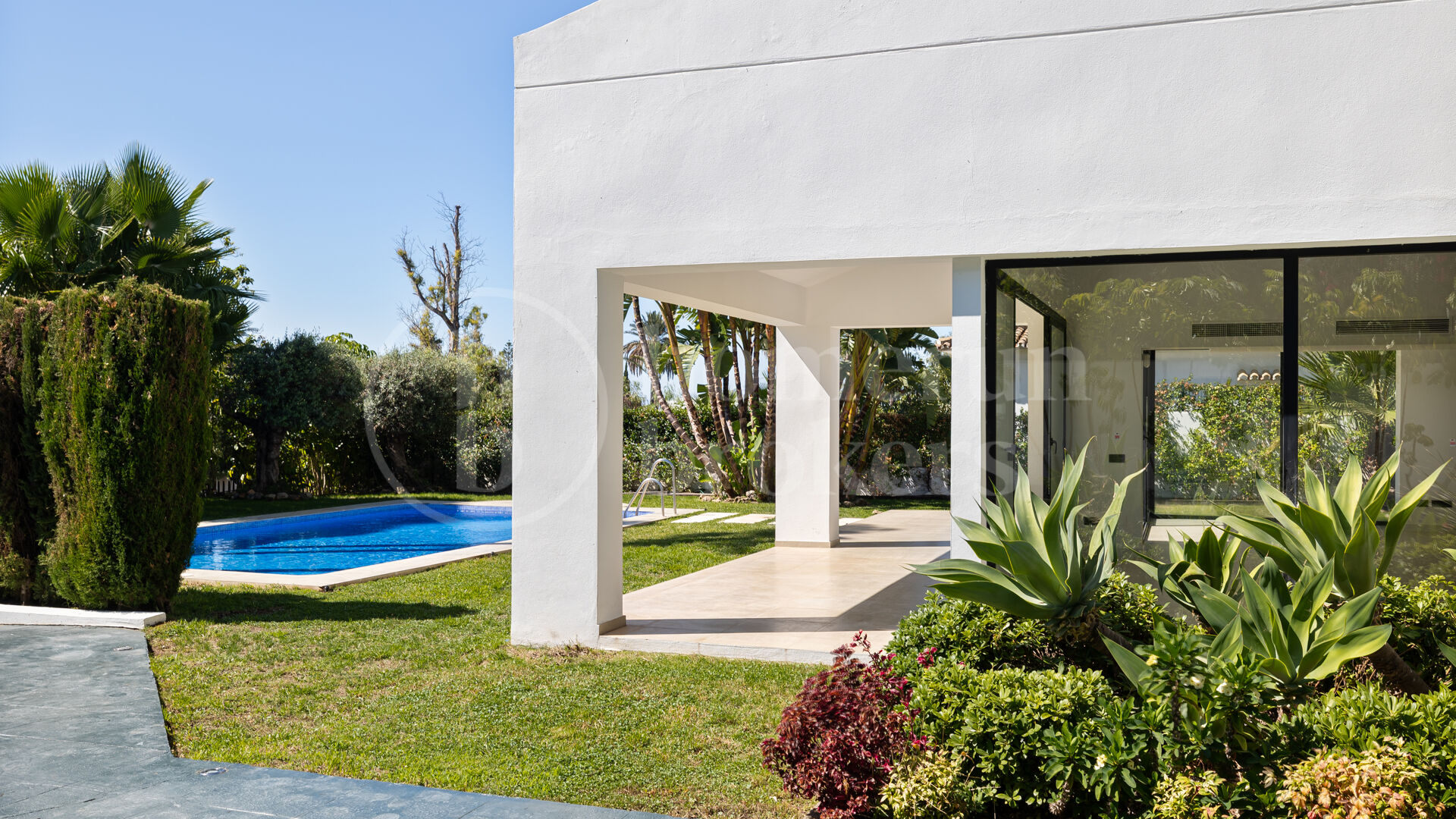 Villa Telva – Modern villa med fyra sovrum i San Pedro de Alcantara