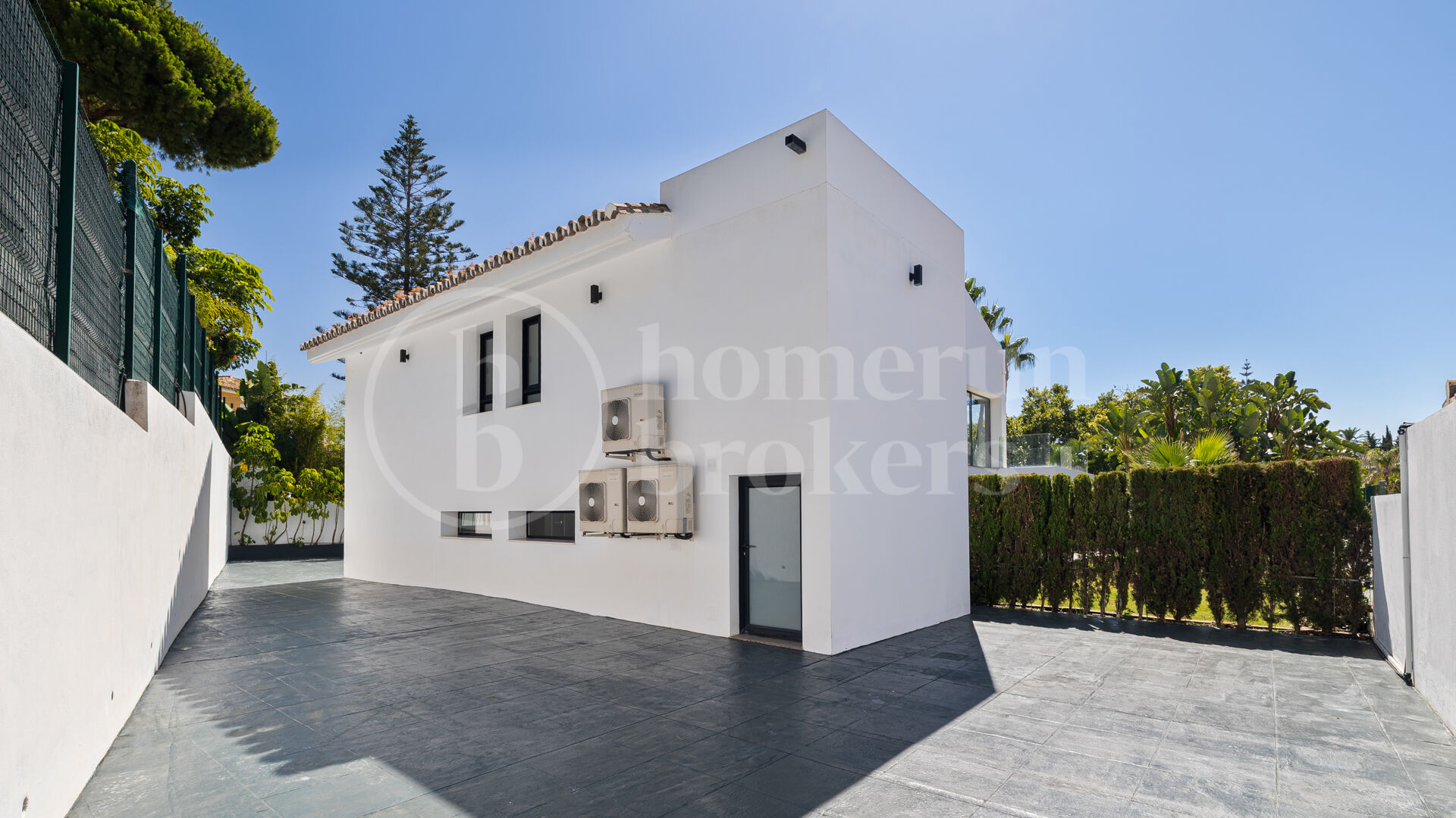 Villa Telva – Modern villa med fyra sovrum i San Pedro de Alcantara