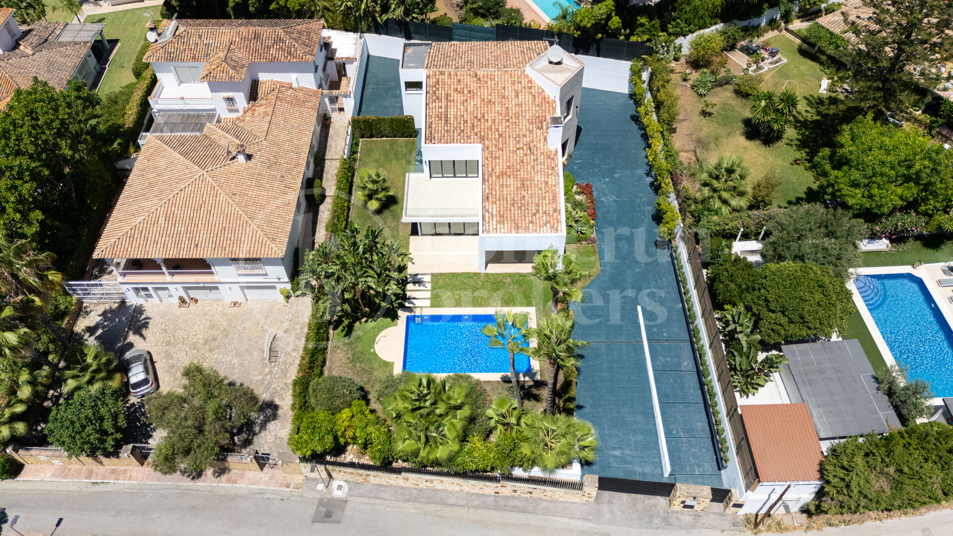 Villa Telva – Modern villa med fyra sovrum i San Pedro de Alcantara