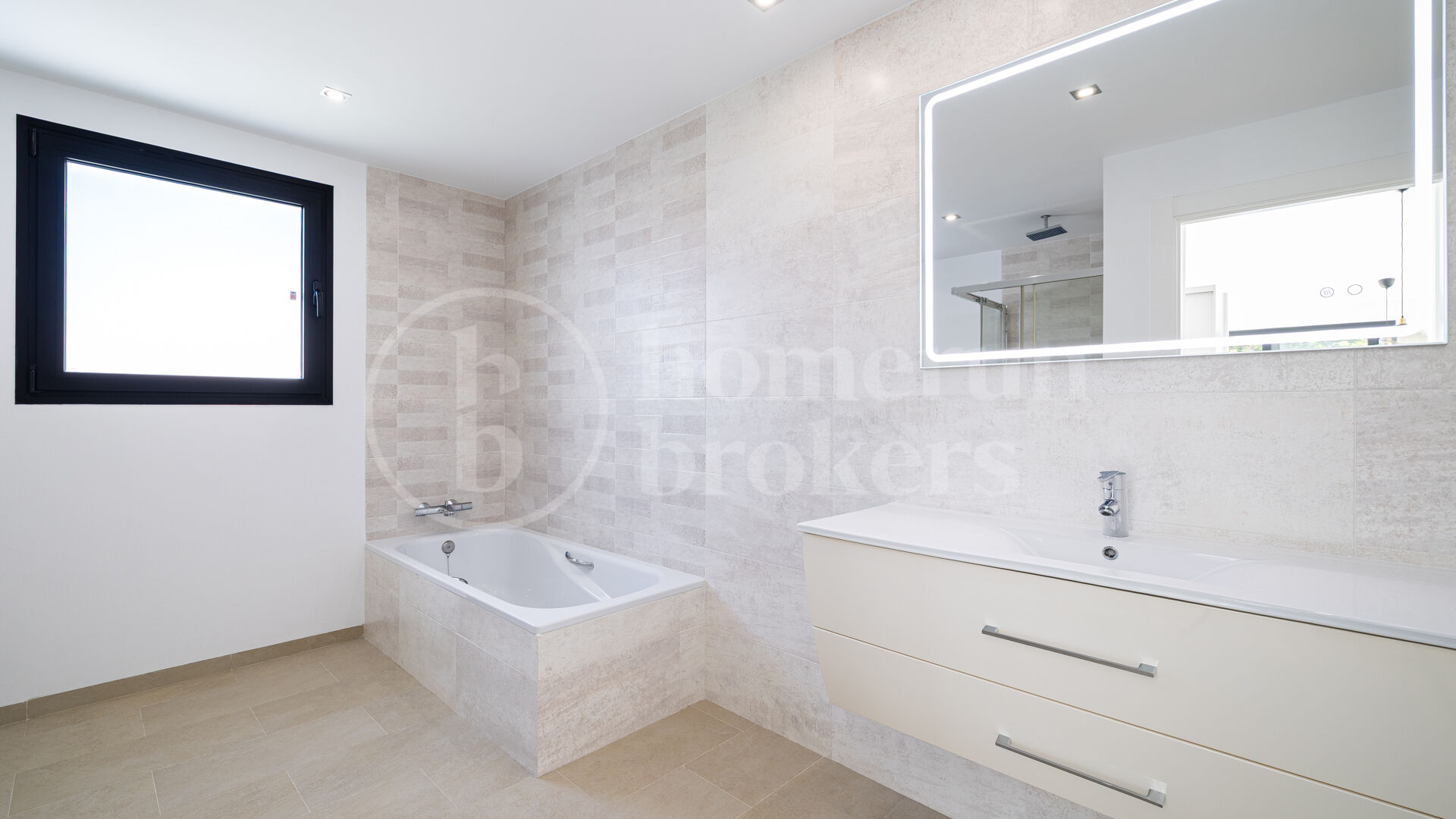 Villa Telva – Modern villa med fyra sovrum i San Pedro de Alcantara
