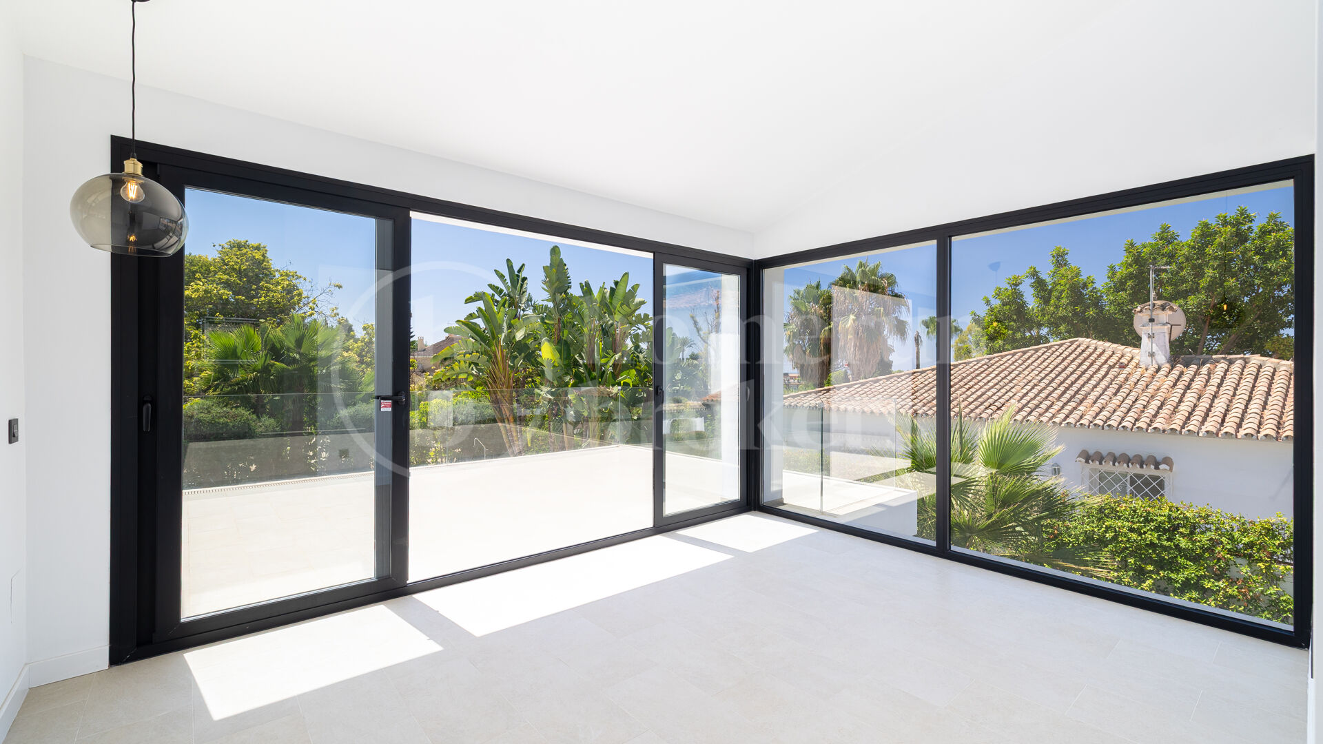 Villa Telva – Modern villa med fyra sovrum i San Pedro de Alcantara