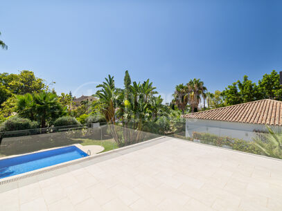 Villa Telva – Modern villa med fyra sovrum i San Pedro de Alcantara