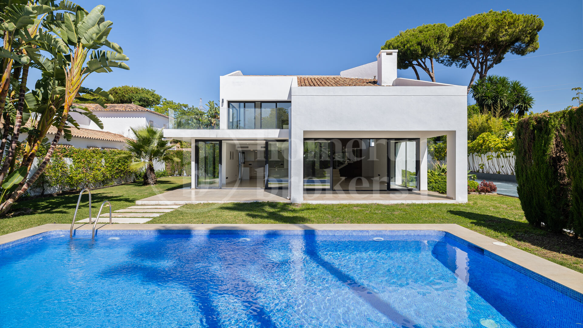 Villa Telva – Modern villa med fyra sovrum i San Pedro de Alcantara