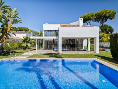 Villa Telva – Modern villa med fyra sovrum i San Pedro de Alcantara