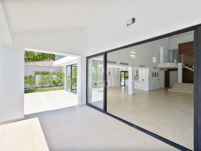 Villa Telva – Modern villa med fyra sovrum i San Pedro de Alcantara