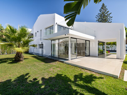 Villa Telva – Modern villa med fyra sovrum i San Pedro de Alcantara