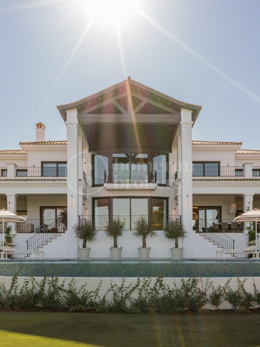 Villa Granada - Renovated Family Villa with Contemporary Interior Design in Sotogrande Alto