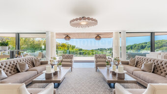 Villa Vela - Modern Masterpiece with Panoramic Views
