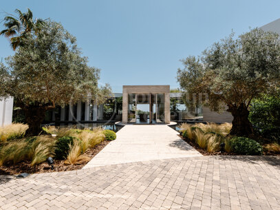 Villa El Mirador - Modern Masterpiece in Gated Community with Panoramic Views