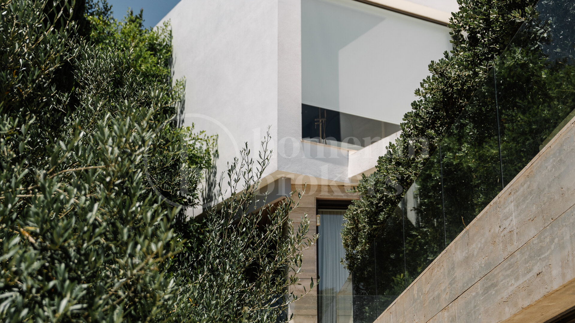 Villa El Mirador - Modern Masterpiece in Gated Community with Panoramic Views