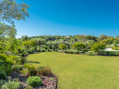 Villa El Mirador - Modern Masterpiece in Gated Community with Panoramic Views