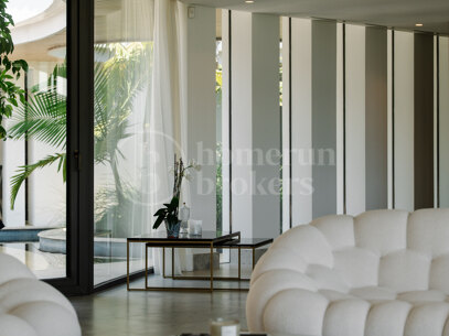 Villa El Mirador - Modern Masterpiece in Gated Community with Panoramic Views