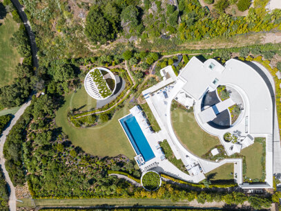 Villa El Mirador - Modern Masterpiece in Gated Community with Panoramic Views