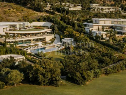 Villa El Mirador - Modern Masterpiece in Gated Community with Panoramic Views