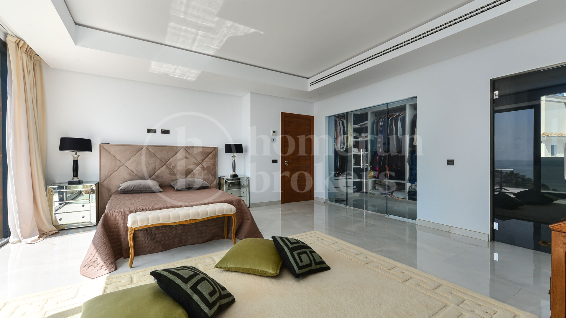 Villa Paloma – Modern Villa with Sea Views in Manilva