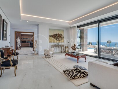 Villa Paloma – Modern Villa with Sea Views in Manilva