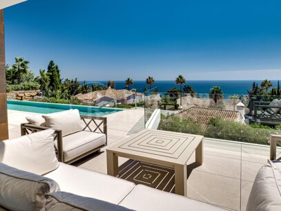 Villa Paloma – Modern Villa with Sea Views in Manilva