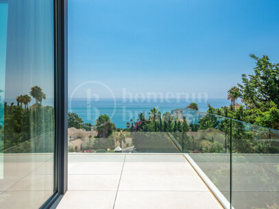Villa Paloma – Modern Villa with Sea Views in Manilva