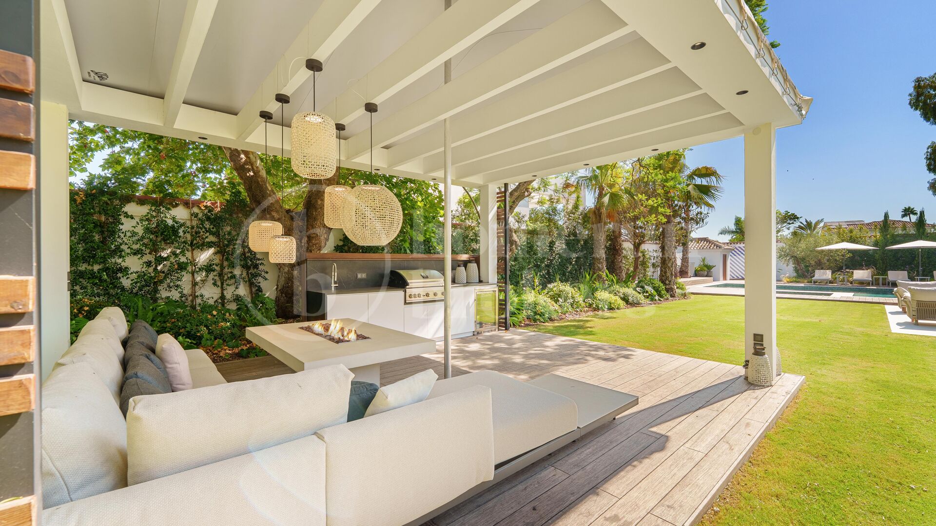 Villa Duna – Lyxvilla i ett plan nära Puerto Banús