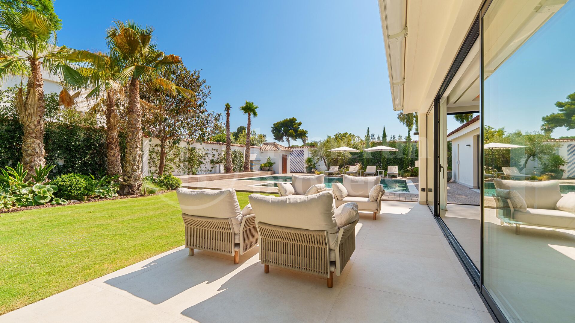 Villa Duna – Lyxvilla i ett plan nära Puerto Banús