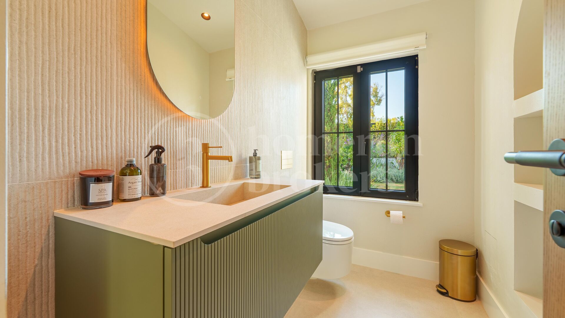 Villa Duna – Lyxvilla i ett plan nära Puerto Banús