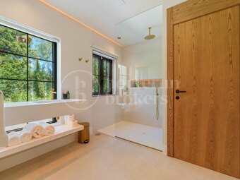 Villa Duna – Lyxvilla i ett plan nära Puerto Banús